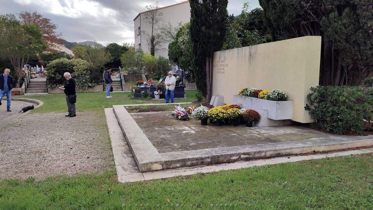 MARSEILLE -MAZARGUES - Cimetiere - 44.jpg